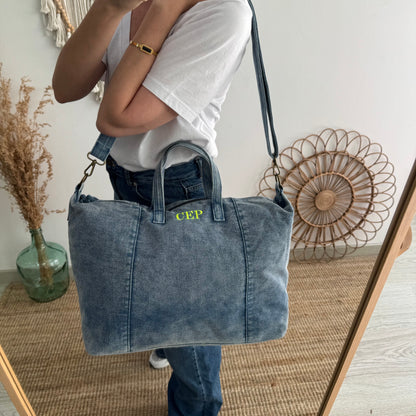 Bolsa denim ovalada azul iniciales bordadas