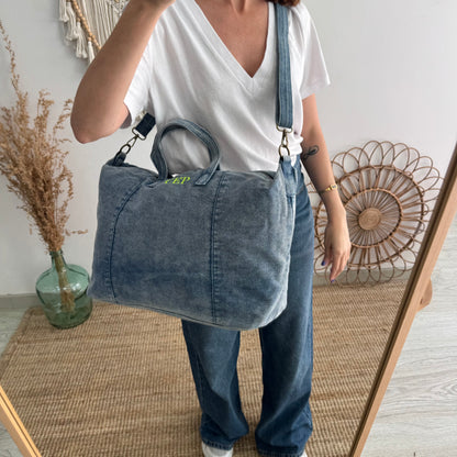 Bolsa denim ovalada azul iniciales bordadas
