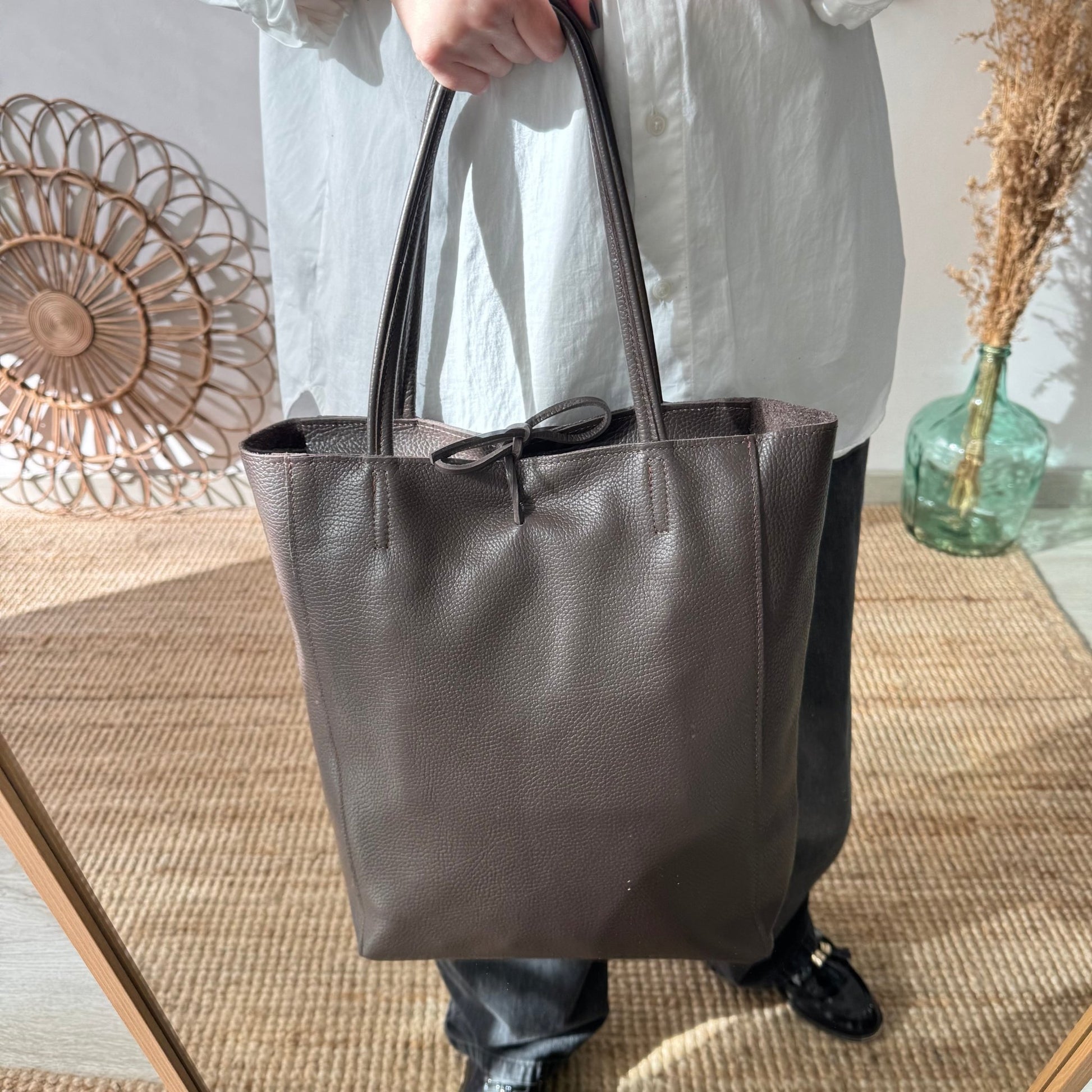 Bolso grande piel marrón personalizado iniciales bordadas - Bubbleshopbcn