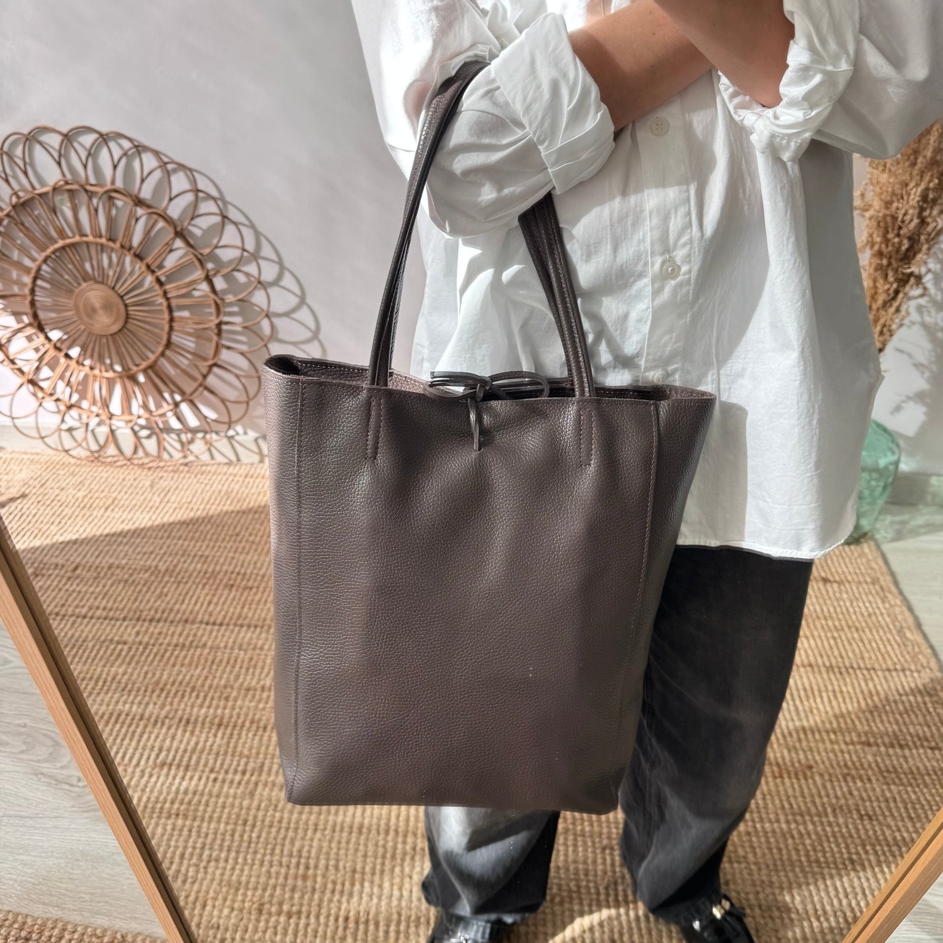 Bolso grande piel marrón personalizado iniciales bordadas - Bubbleshopbcn