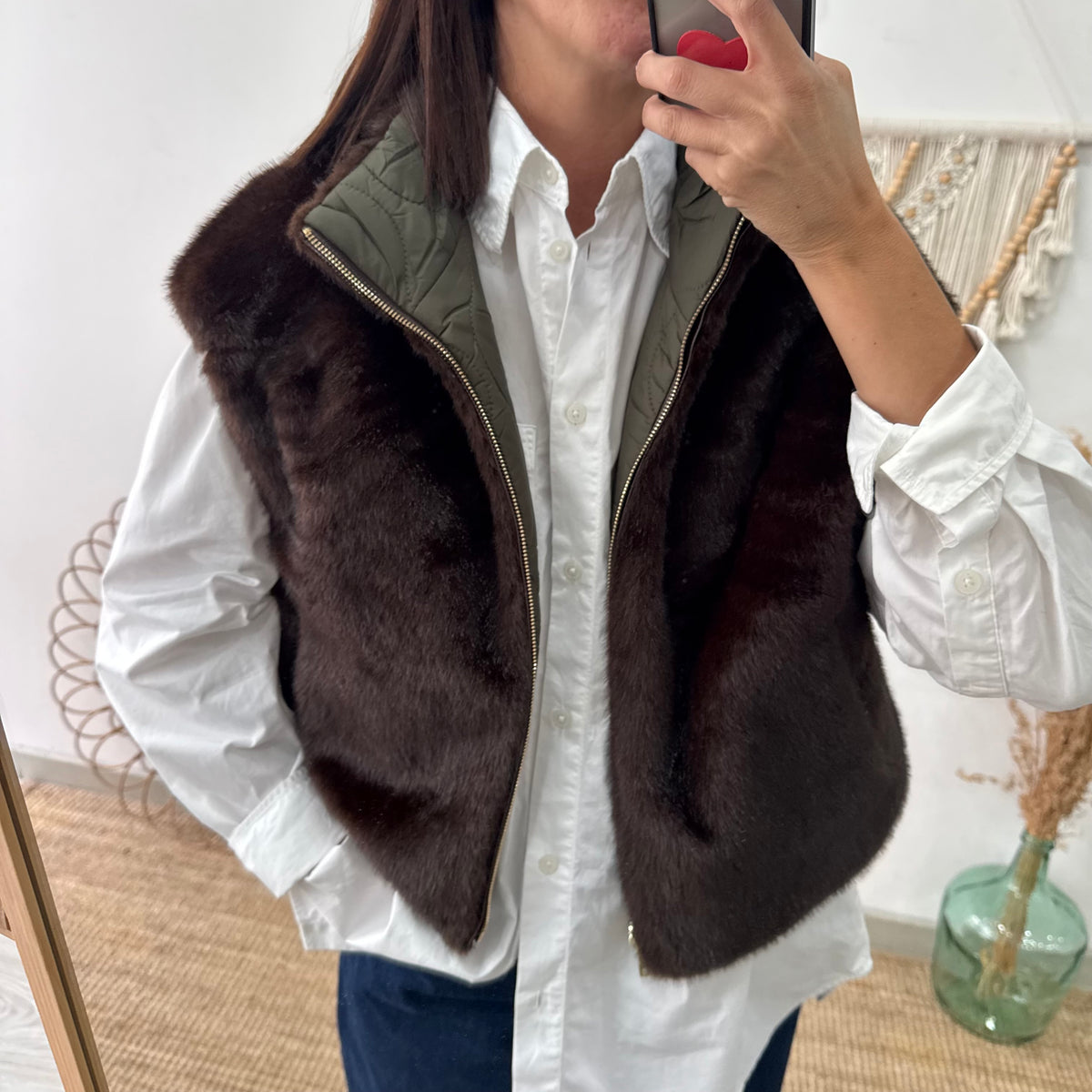 Chaleco Corto de Doble Cara con Cuello Alto caqui