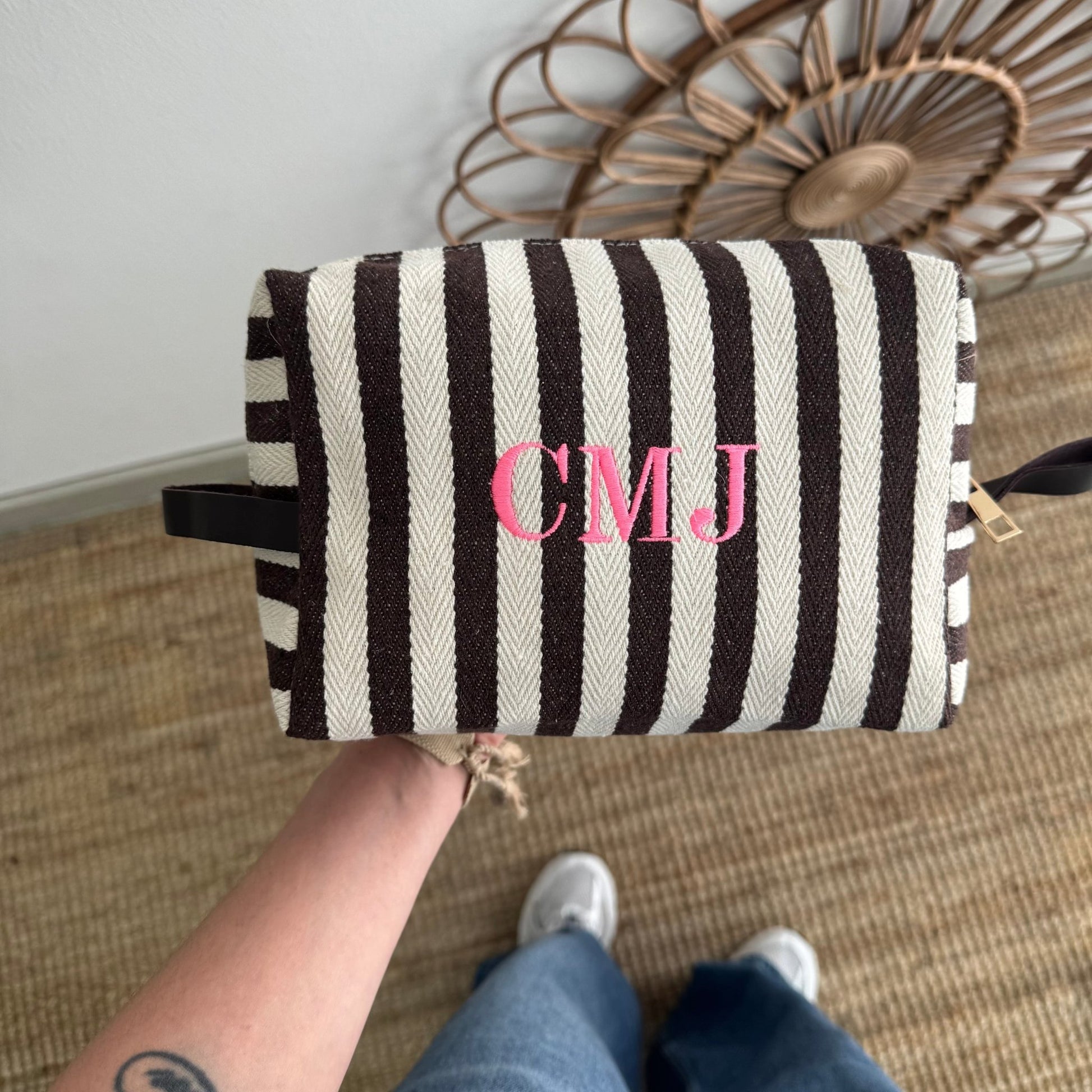 Neceser algodón rayas marrón iniciales bordadas - Bubbleshopbcn