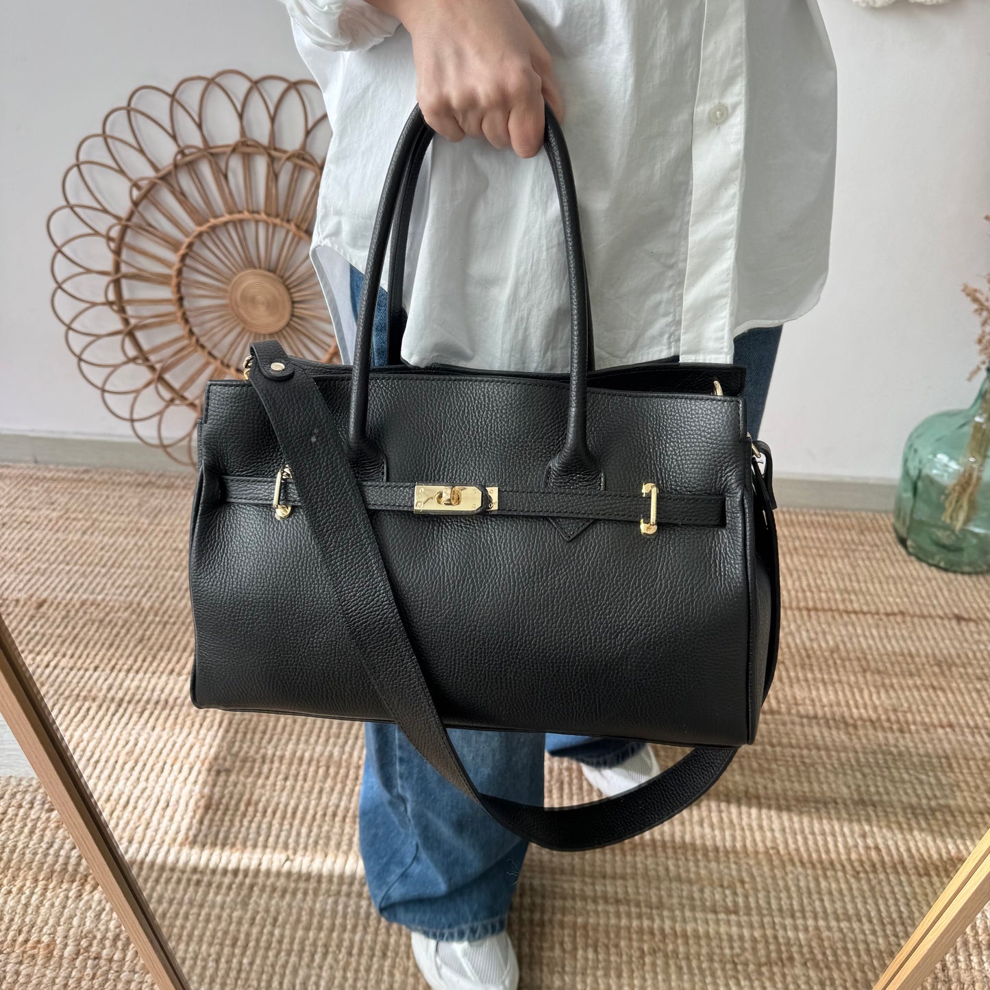 Bolso shopper negro cierre dorado