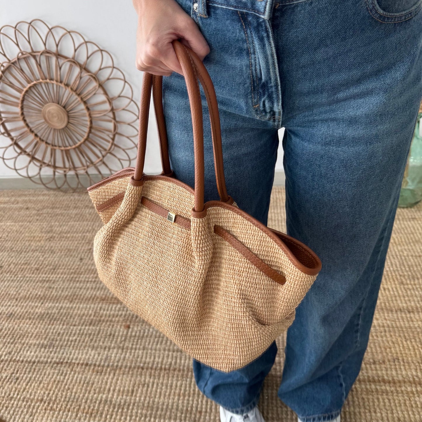Bolso saco estructurado rafia y piel camel - Bubbleshopbcn