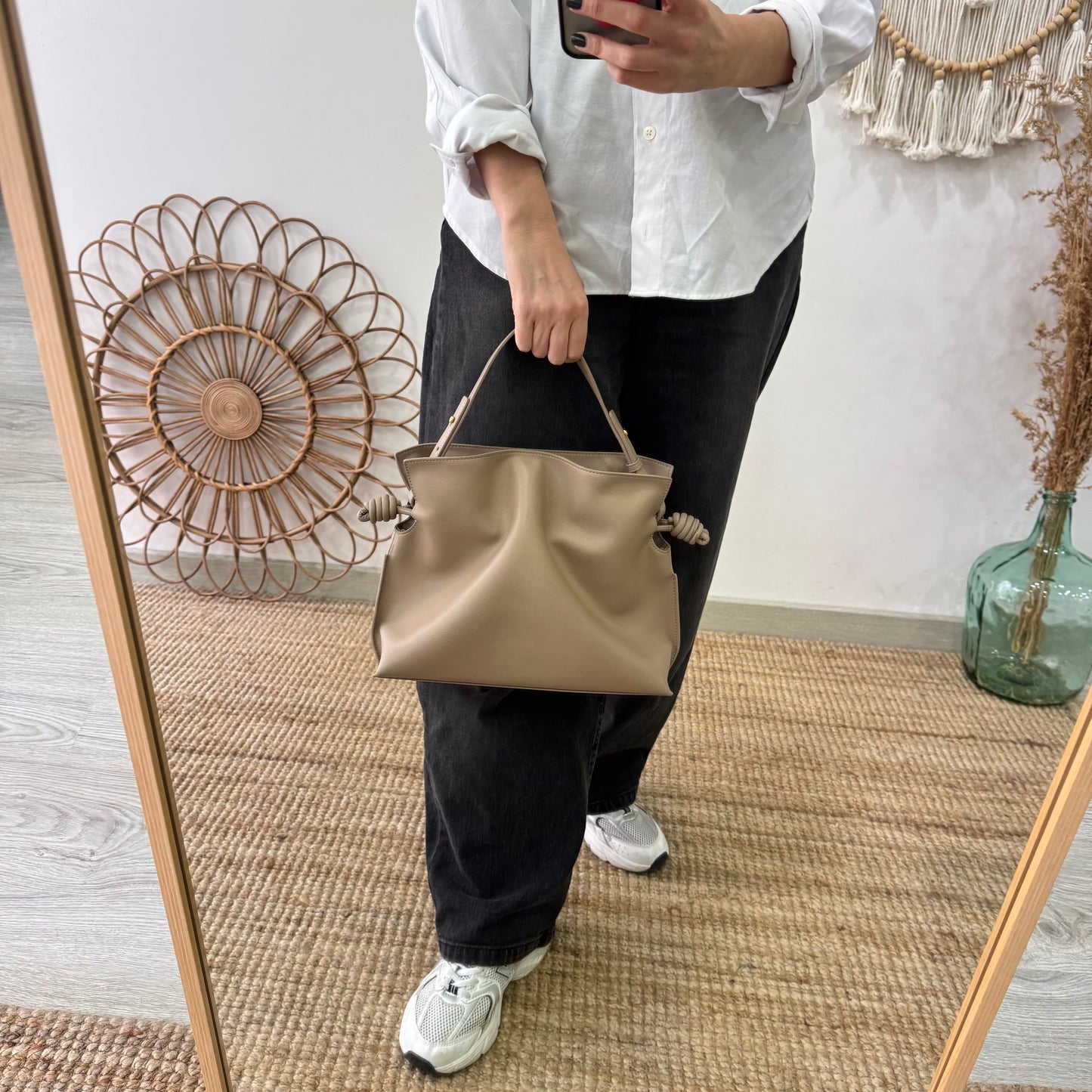 Bolso fruncido piel taupe