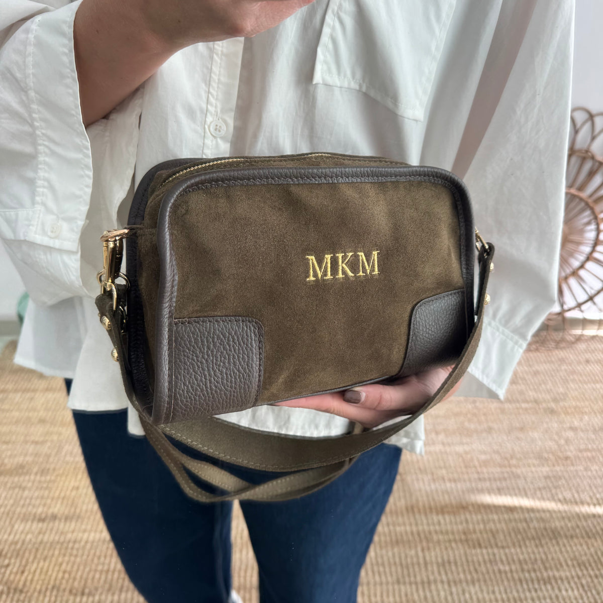 Bolso baúl serraje caqui y piel marrón