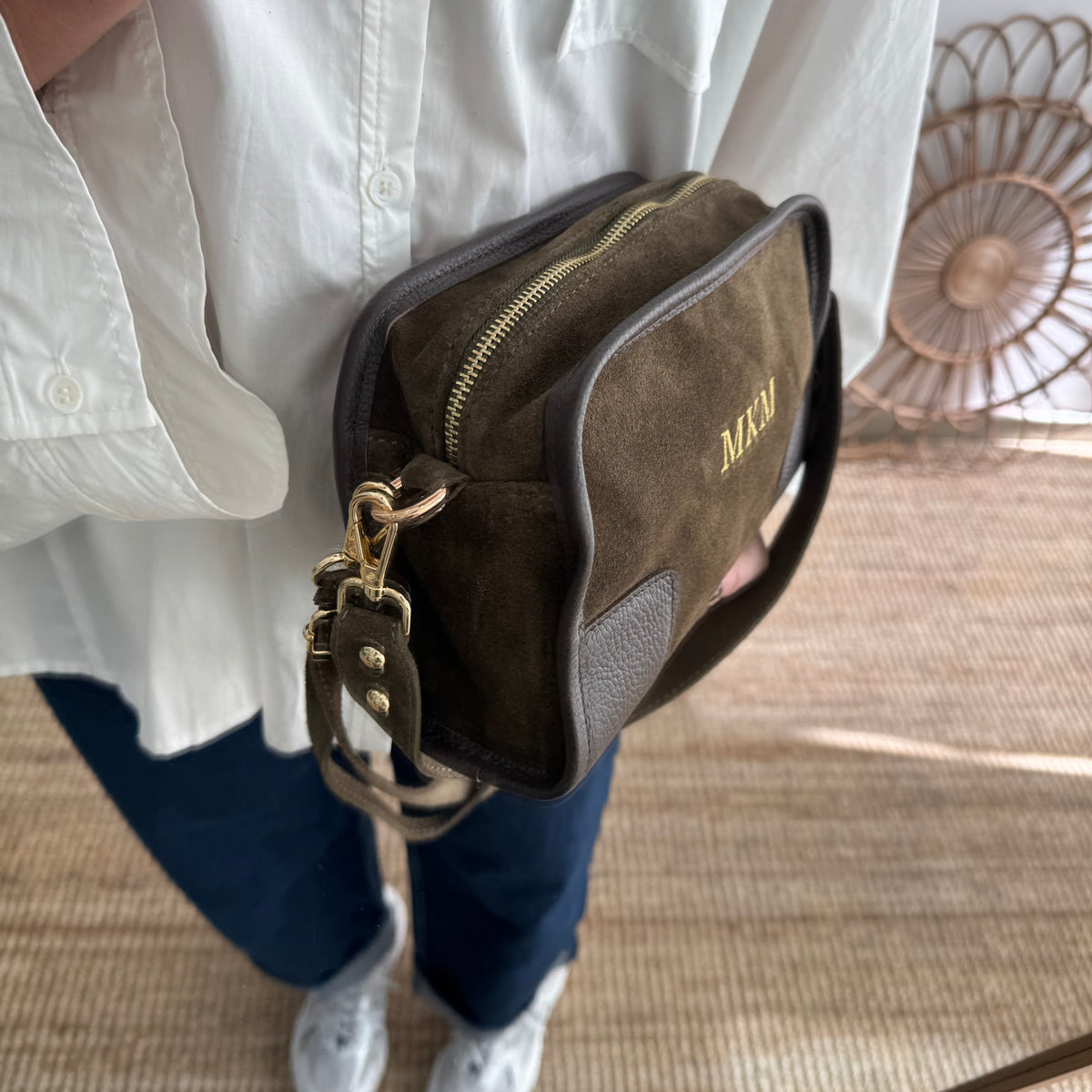 Bolso baúl serraje caqui y piel marrón