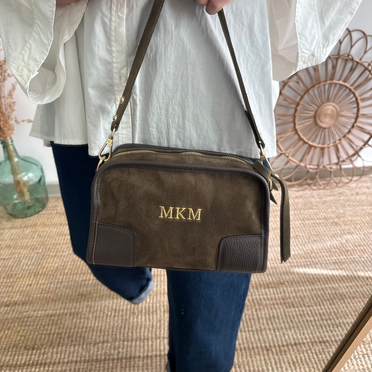 Bolso baúl serraje caqui y piel marrón