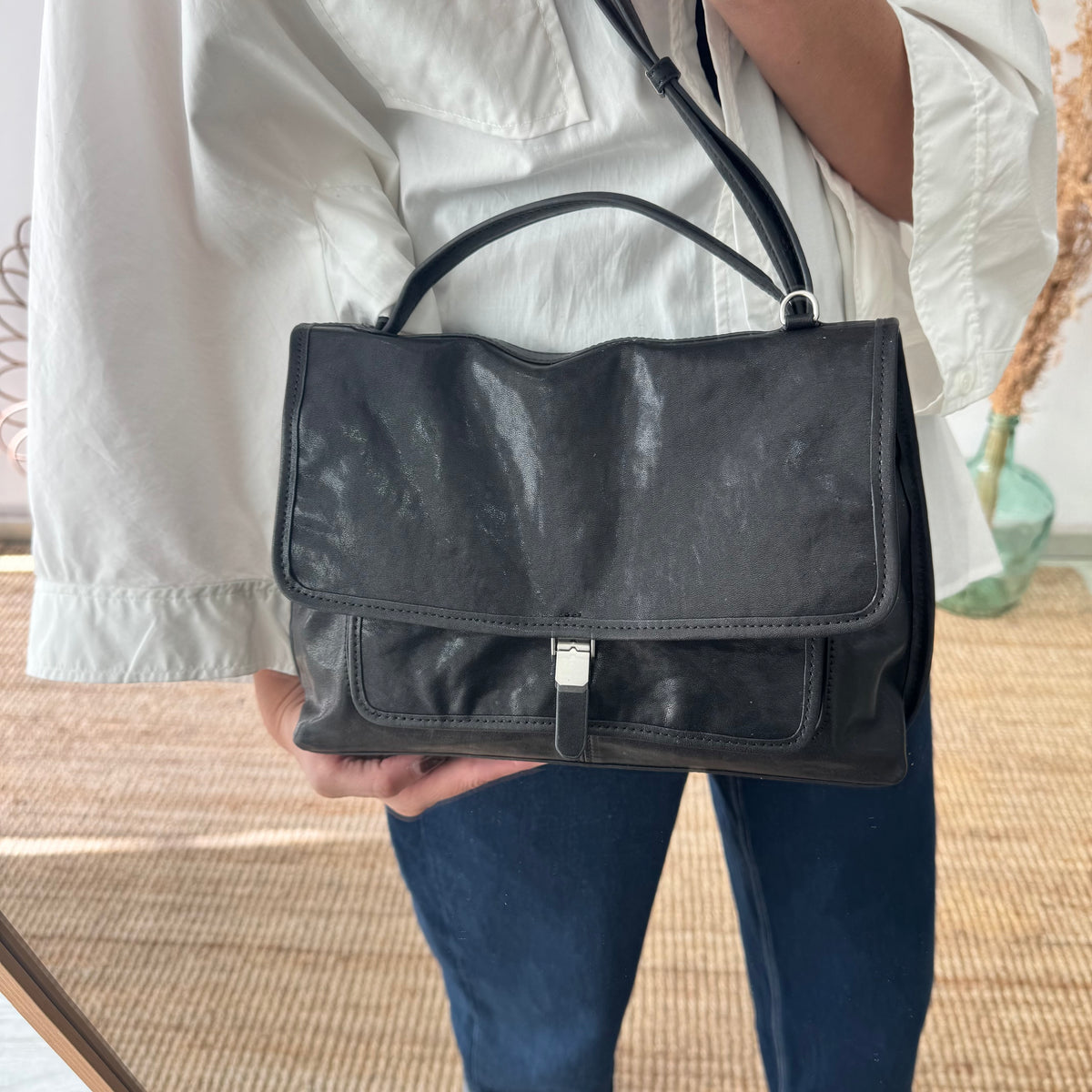 Bolso cartera mediano negro