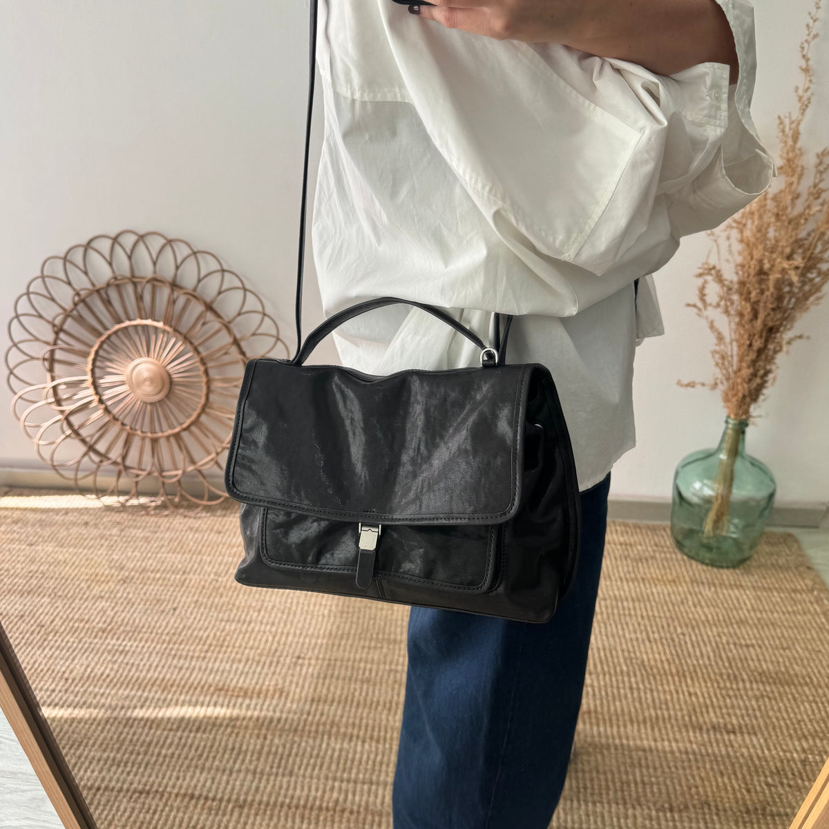 Bolso cartera mediano negro