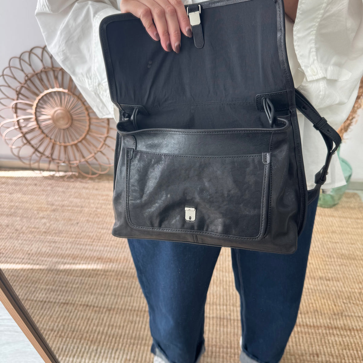 Bolso cartera mediano negro