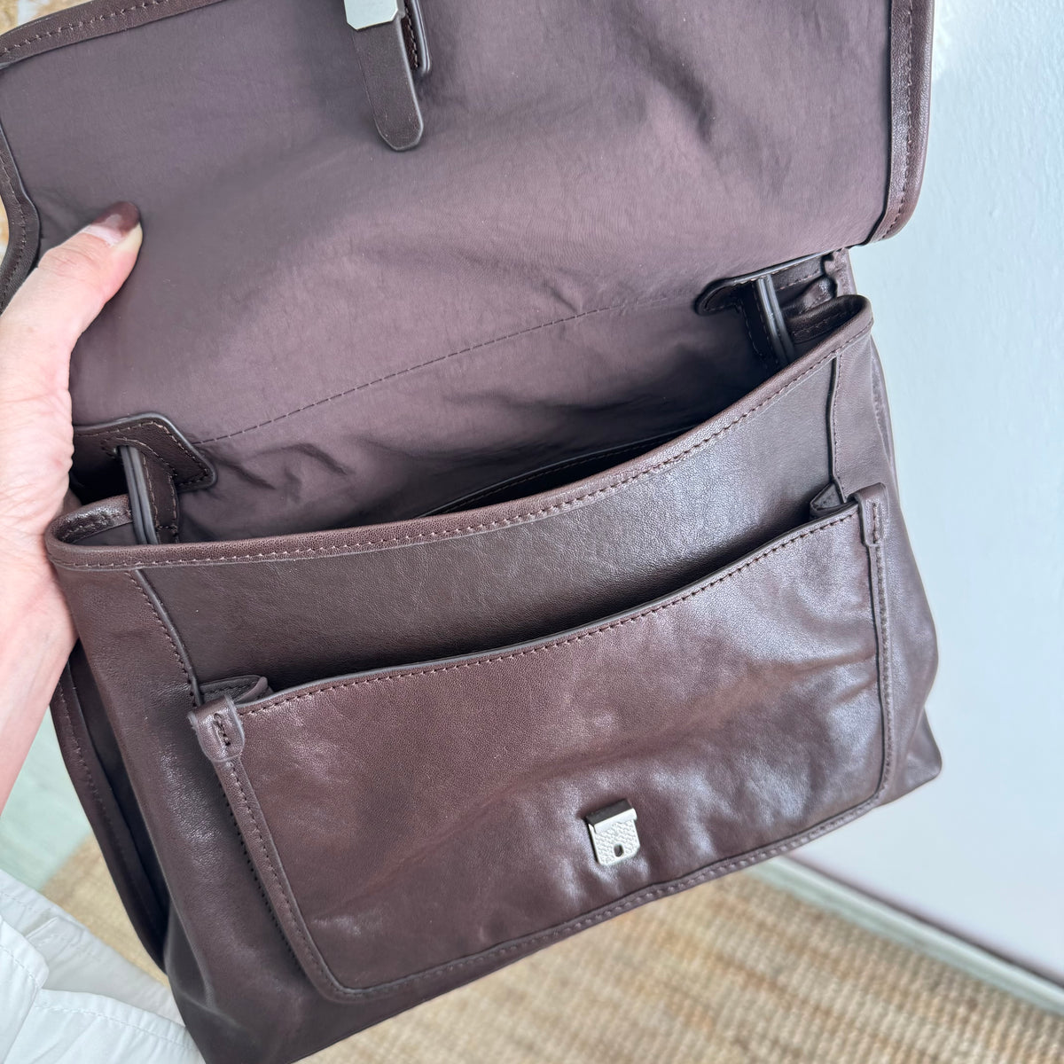 Bolso cartera mediano marrón