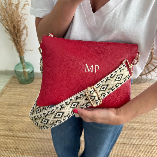 Bolso piel bandolera iniciales bordadas rojo - Bubbleshopbcn