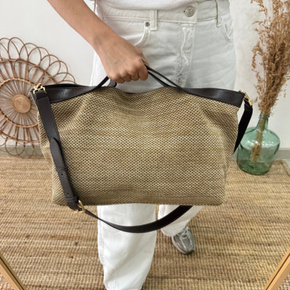 Bolso hobo trenzado taupe