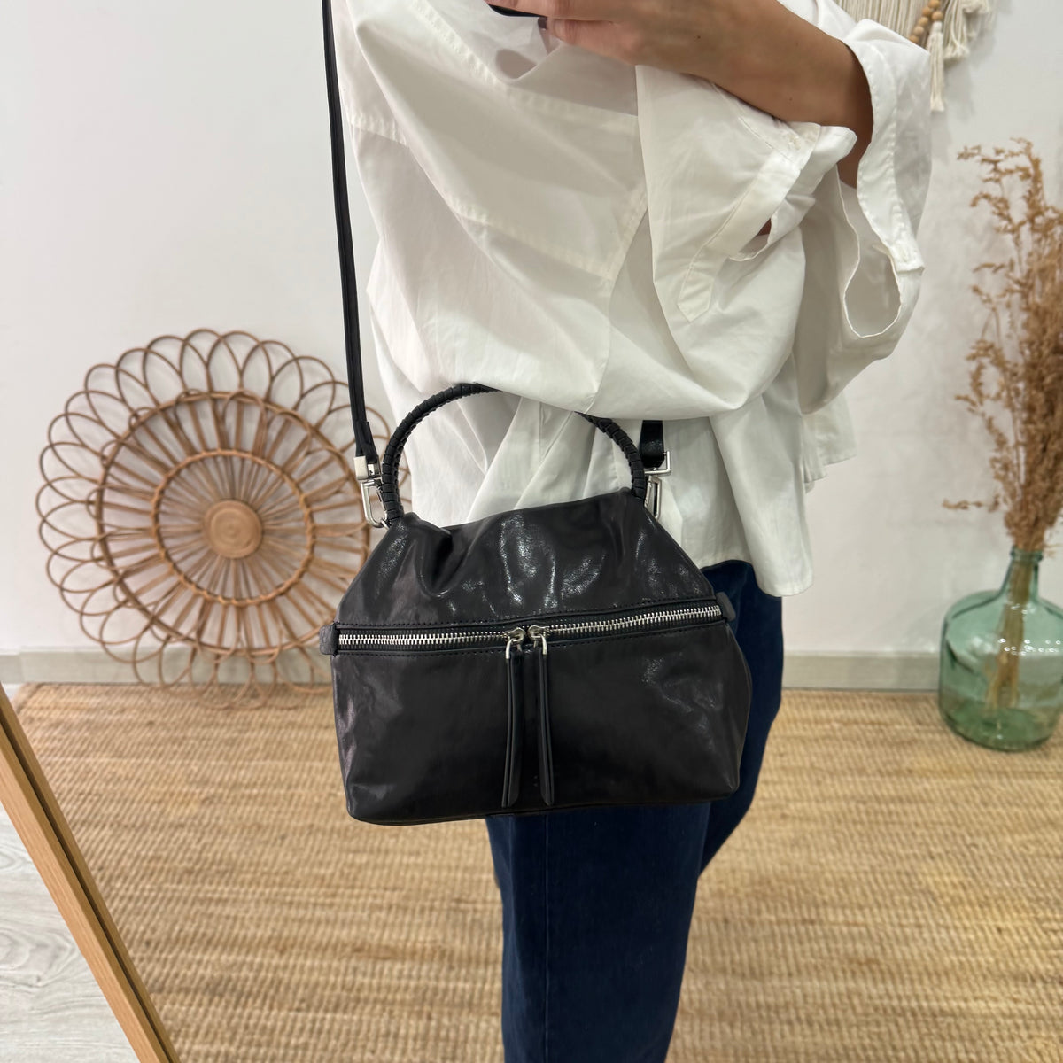 Bolso bombonera asa fruncida negro