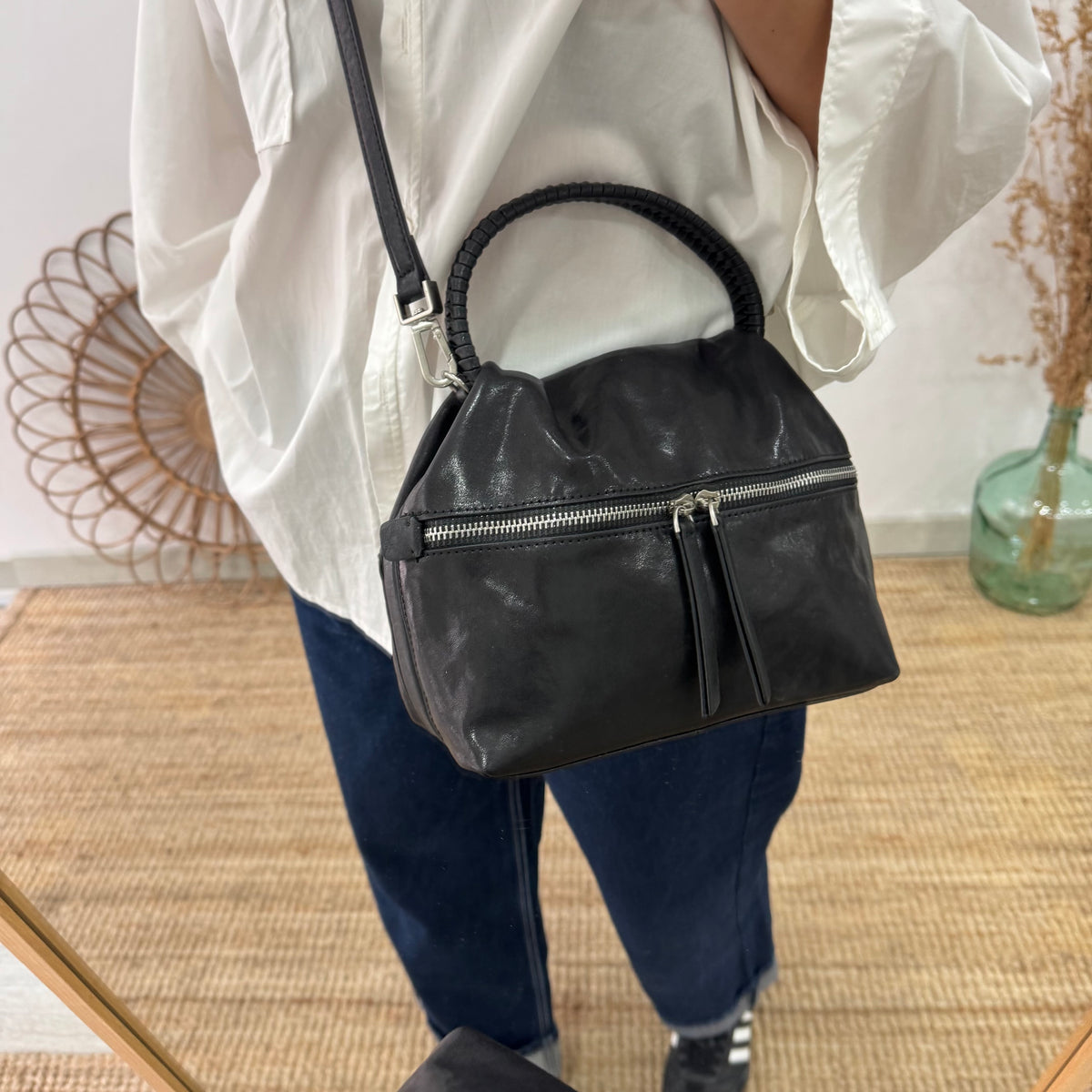Bolso bombonera asa fruncida negro
