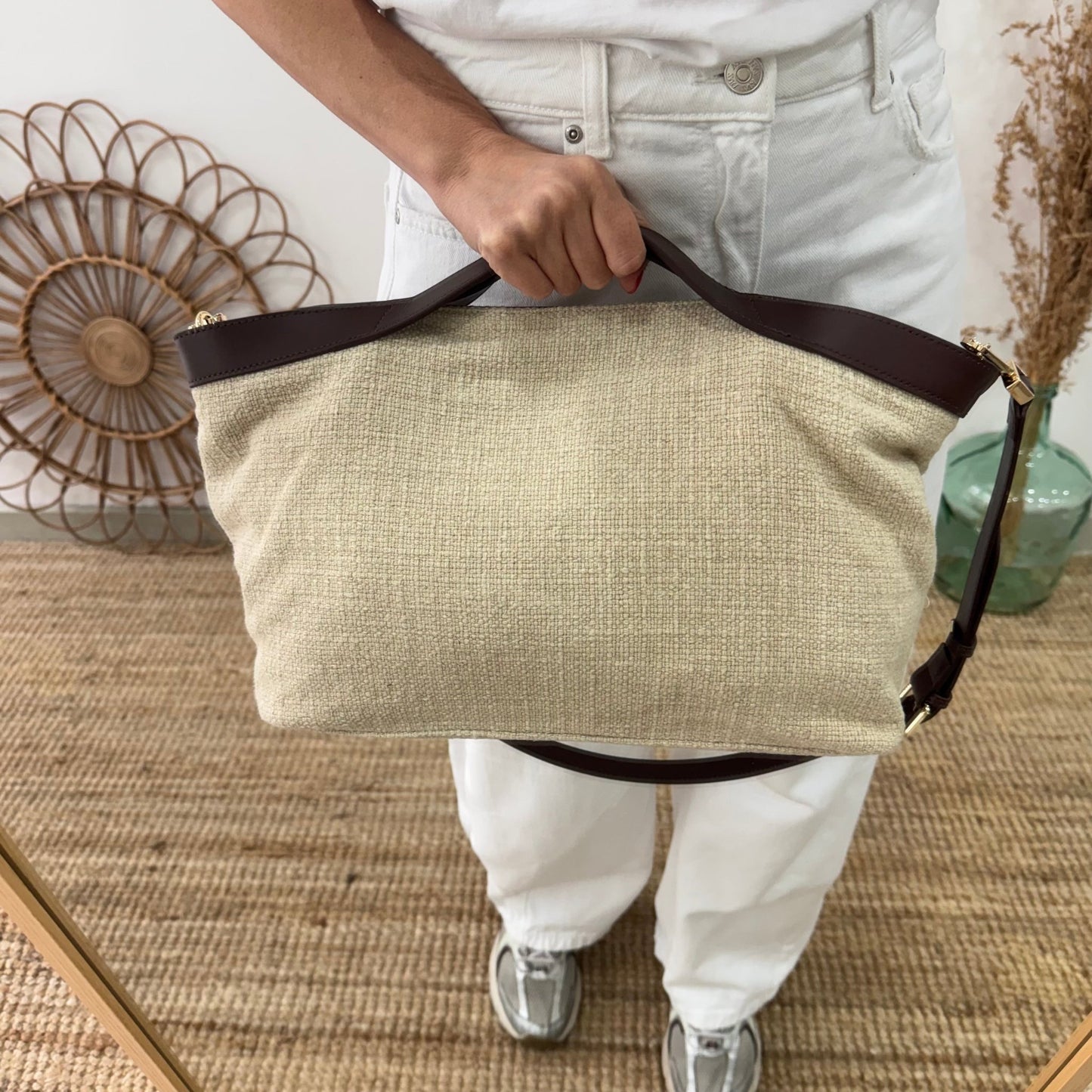 Bolso hobo lino y piel beige