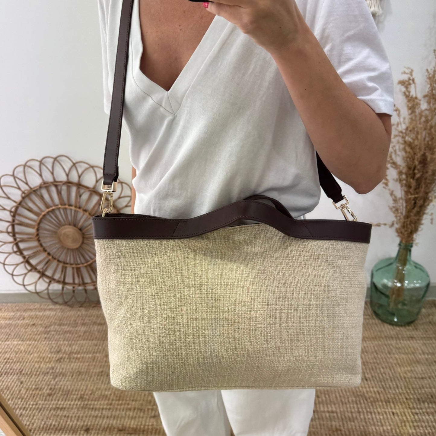 Bolso hobo lino y piel beige