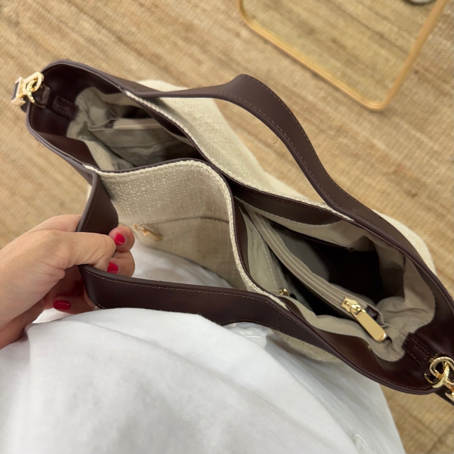 Bolso hobo lino y piel beige