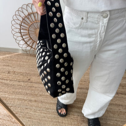 Bolso  negro con Tachuelas plateadas