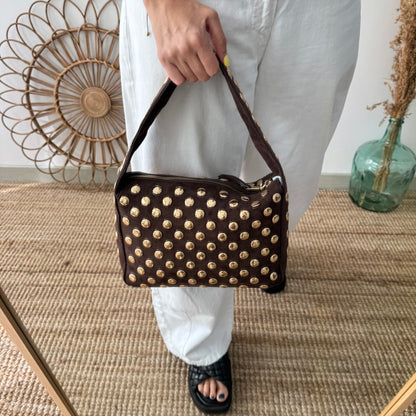 Bolso  marrón con Tachuelas Doradas