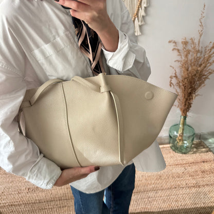 Bolso tote piel beige tiras