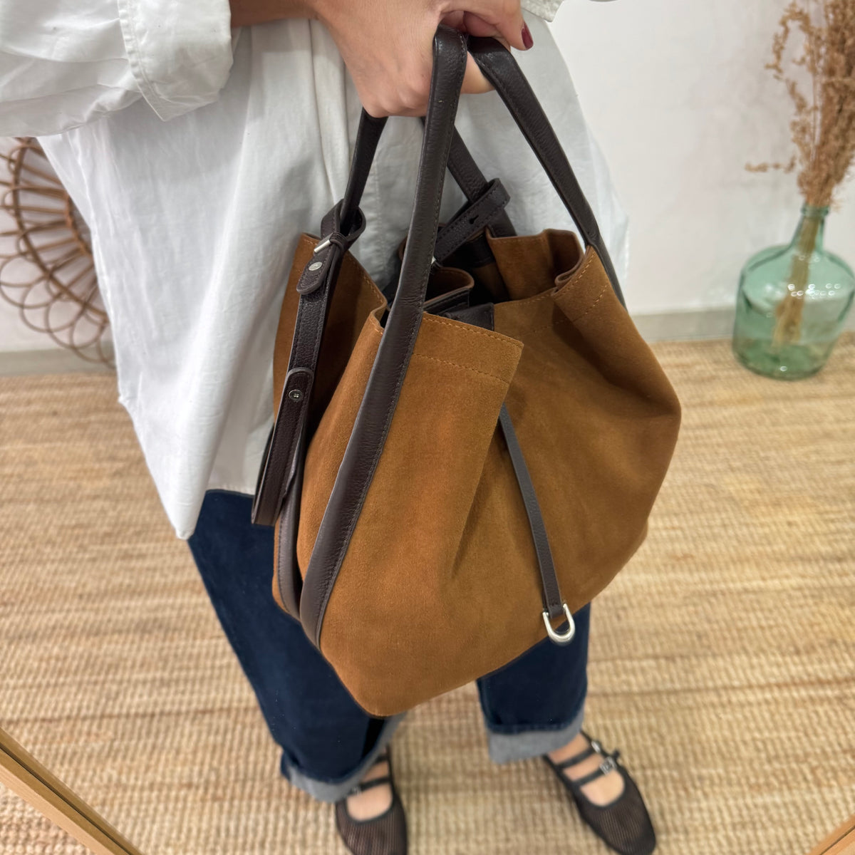 Bolso saco piel y serraje camel