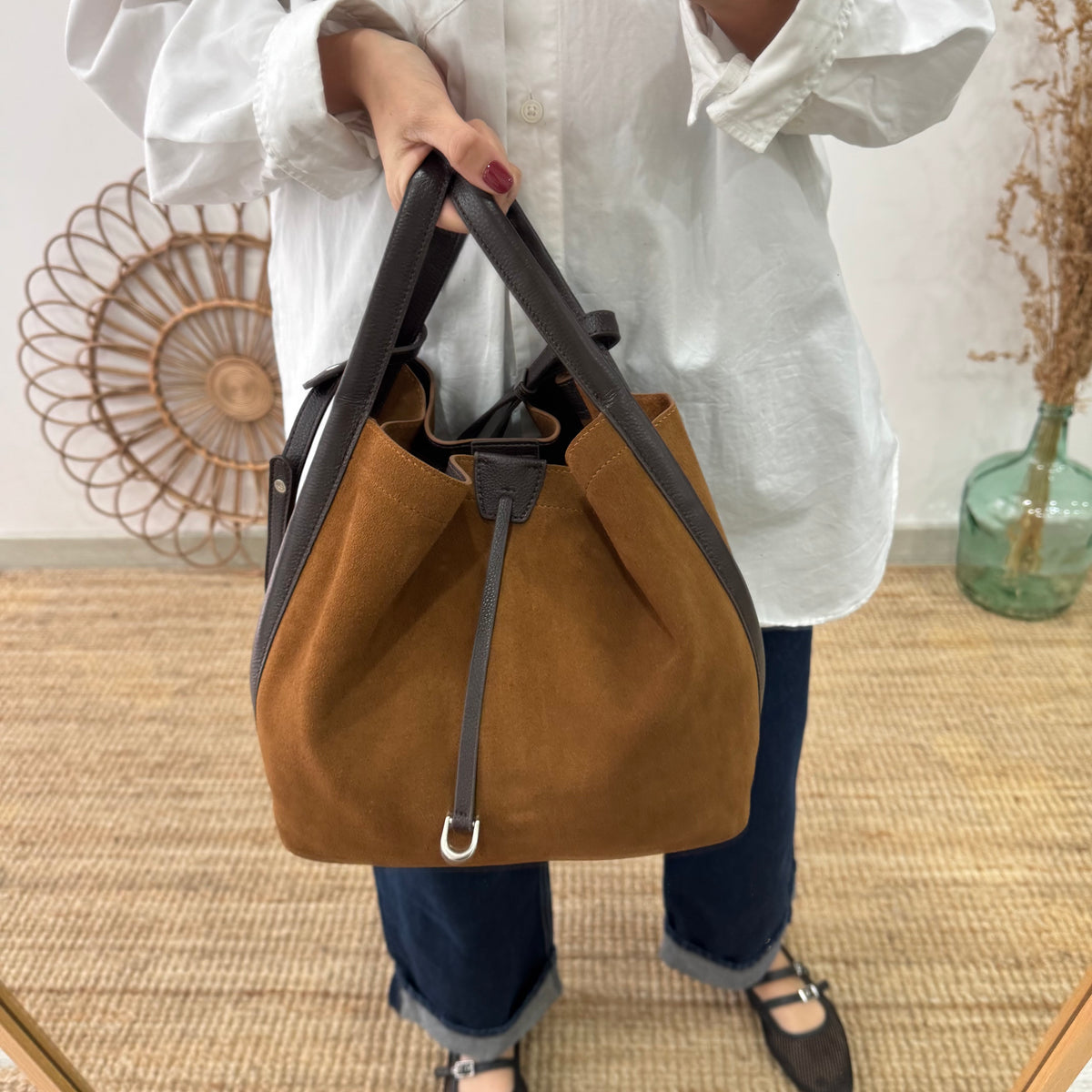 Bolso saco piel y serraje camel