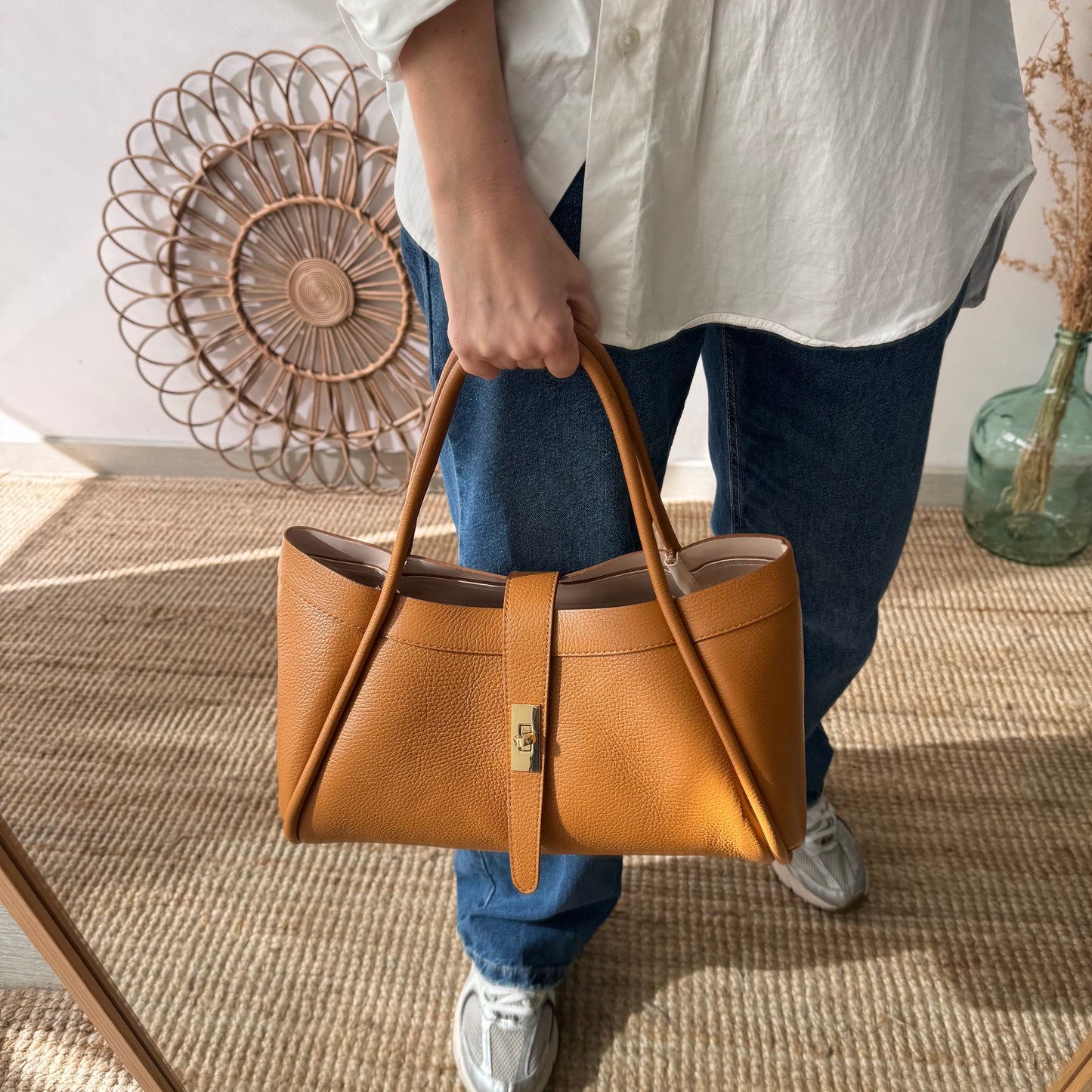 Bolso shopping piel camel mediano