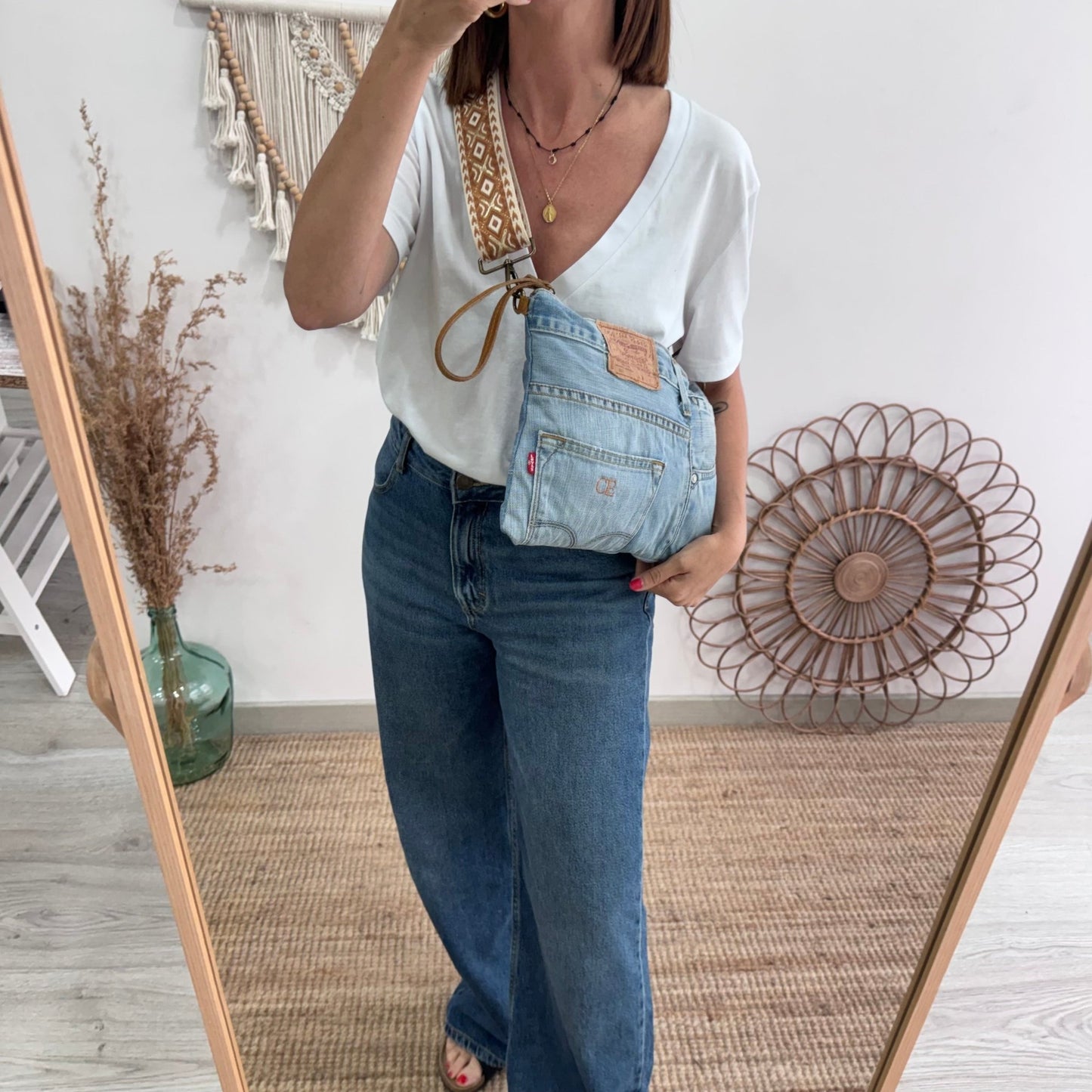 Bandolera denim asas piel camel iniciales bordadas - Bubbleshopbcn