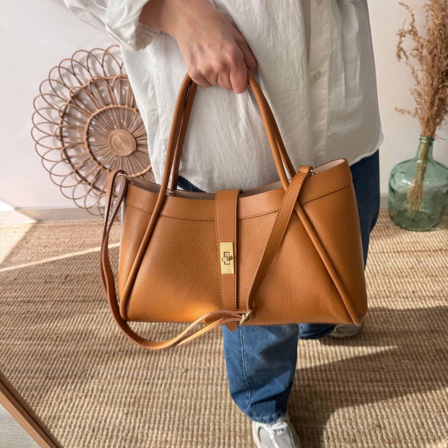 Bolso shopping piel camel mediano