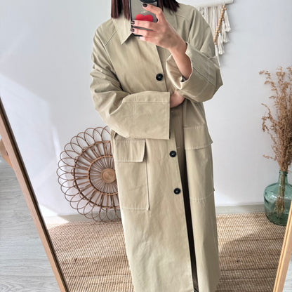 Gabardina larga taupe