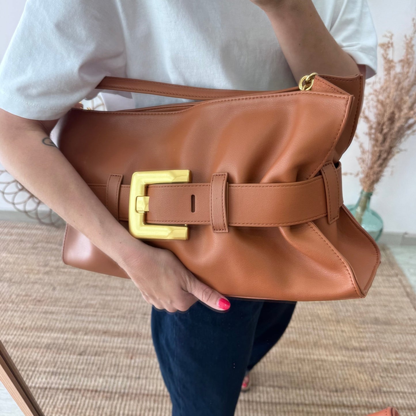 Bolso fruncido hebilla piel camel - Bubbleshopbcn