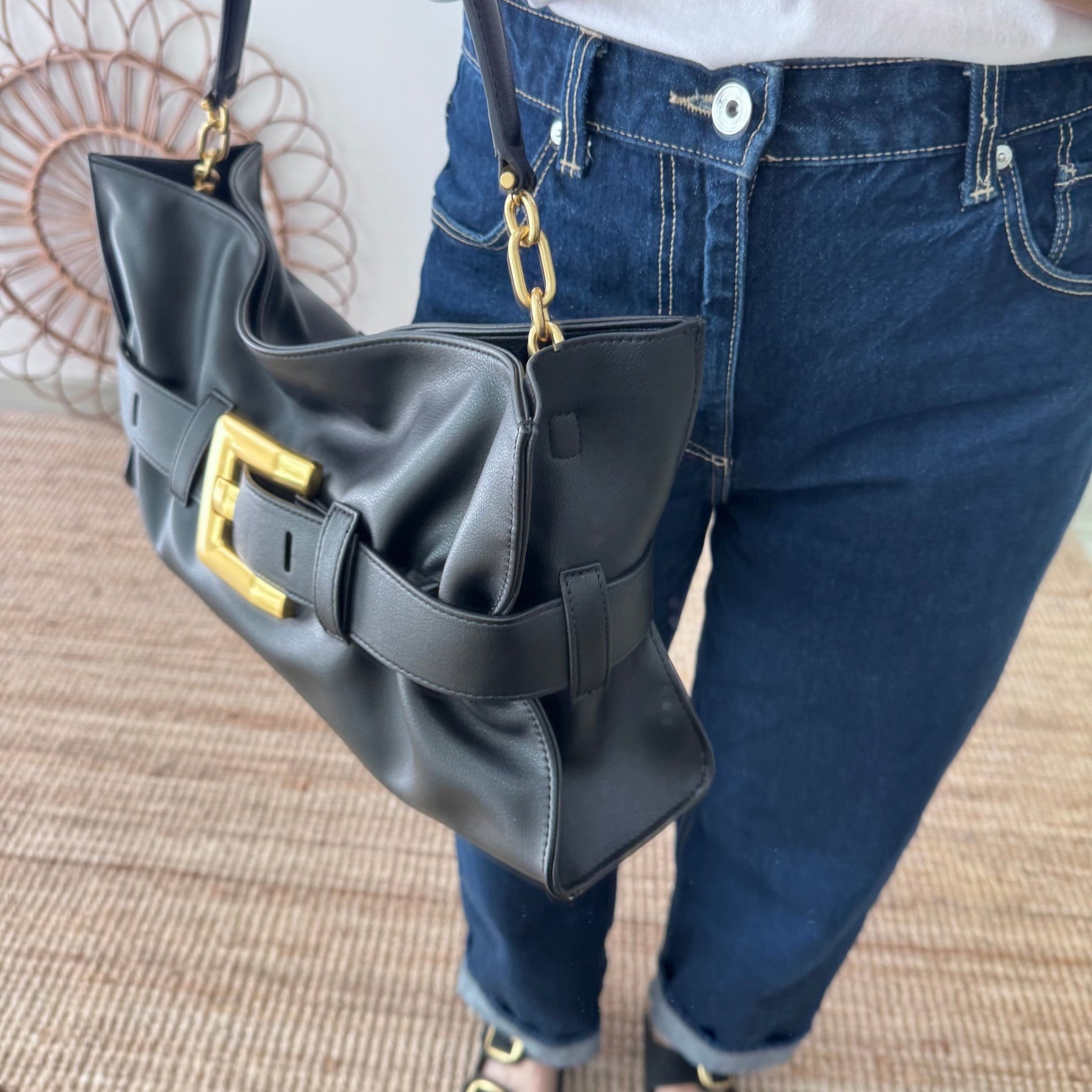 Bolso fruncido hebilla piel negro - Bubbleshopbcn