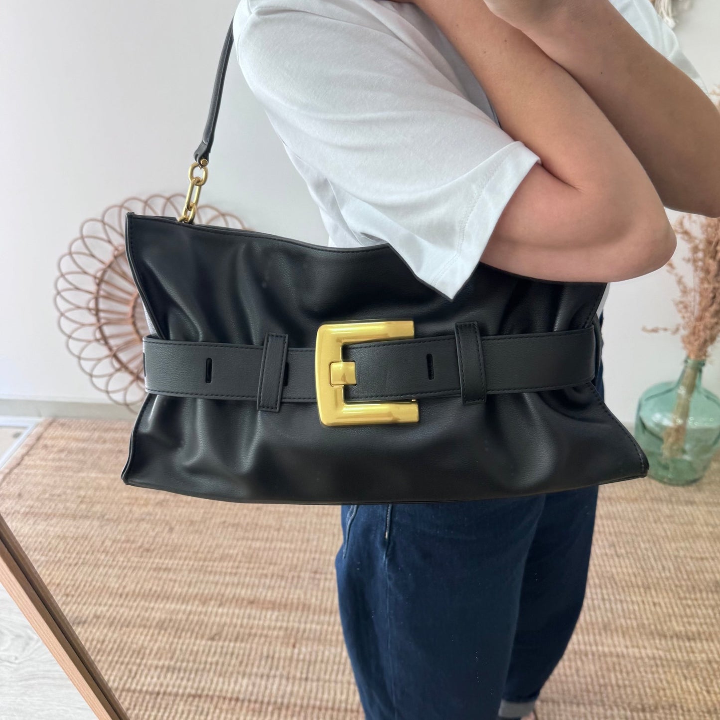 Bolso fruncido hebilla piel negro - Bubbleshopbcn