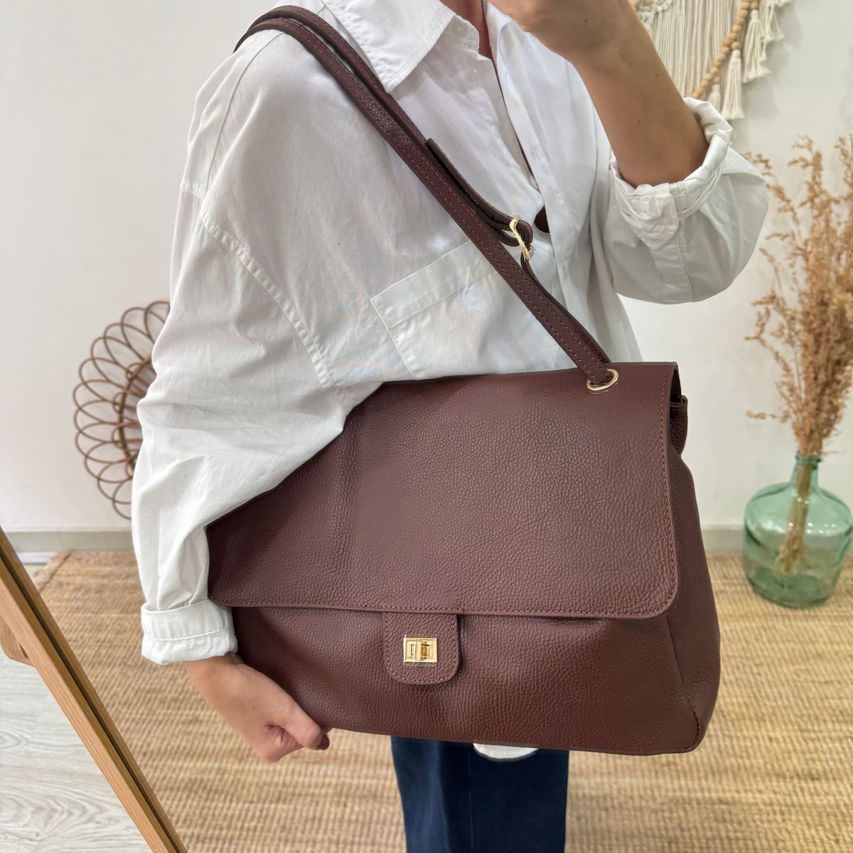 Bolso maxi solapa marrón