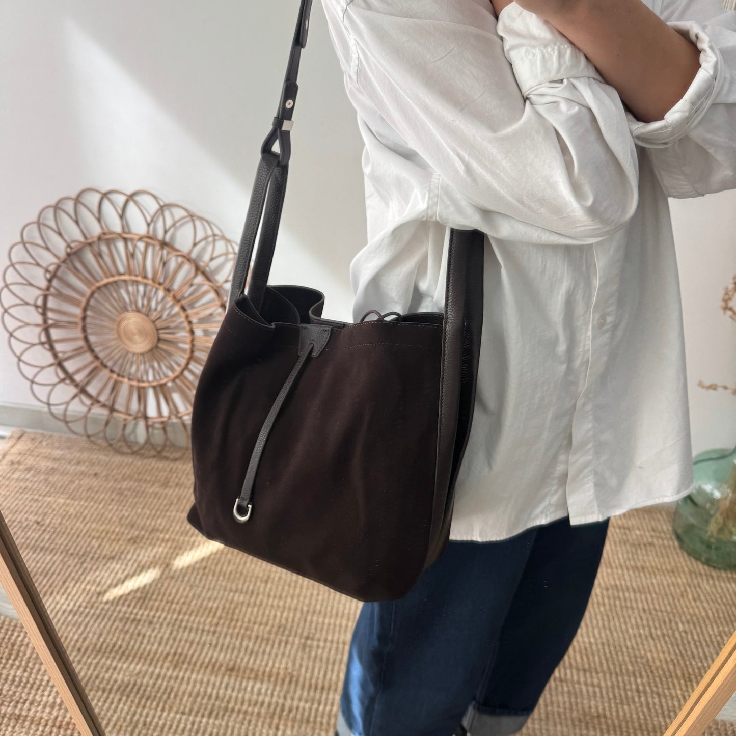 Bolso saco piel y serraje marrón chocolate