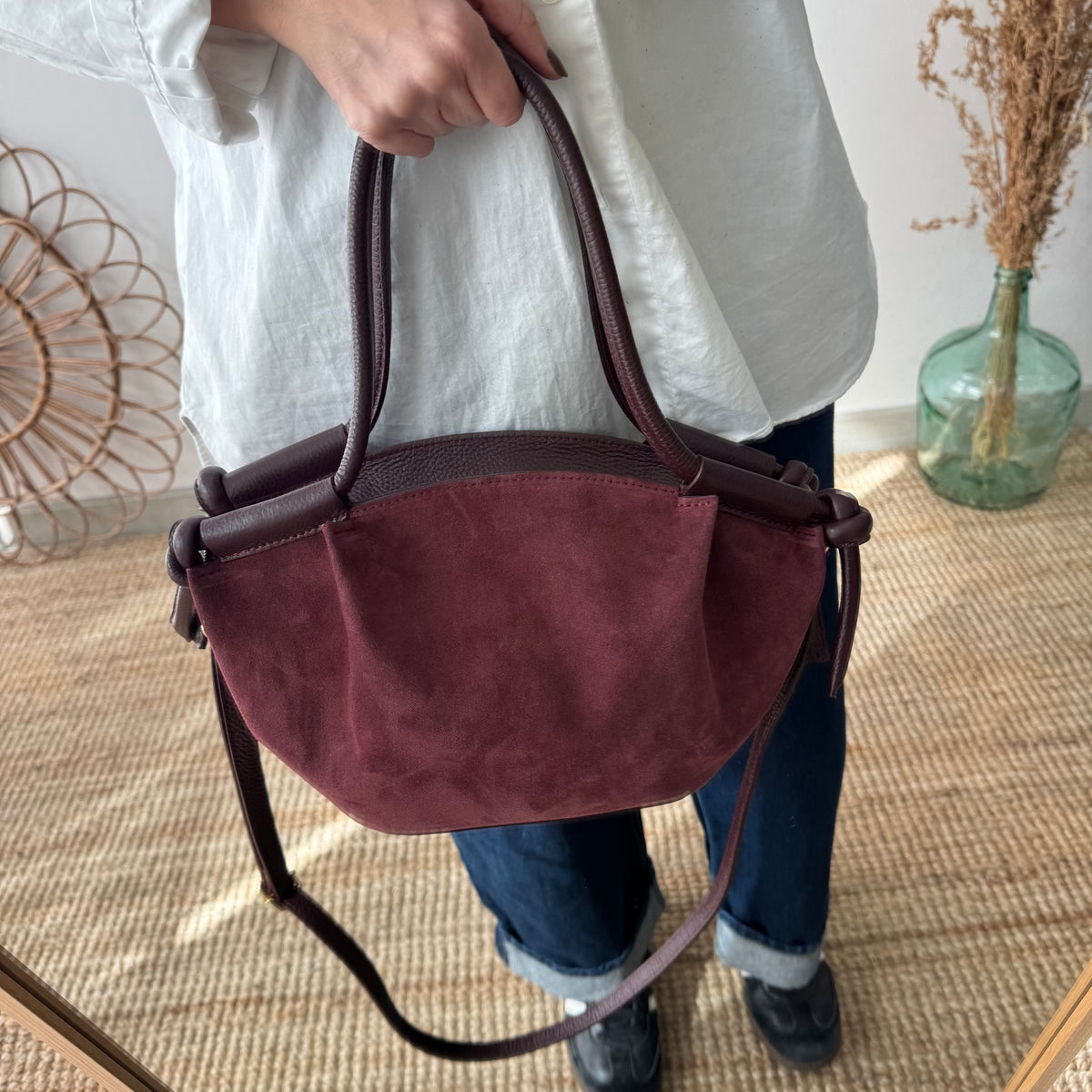 Bolso fruncido lateral combinado granate