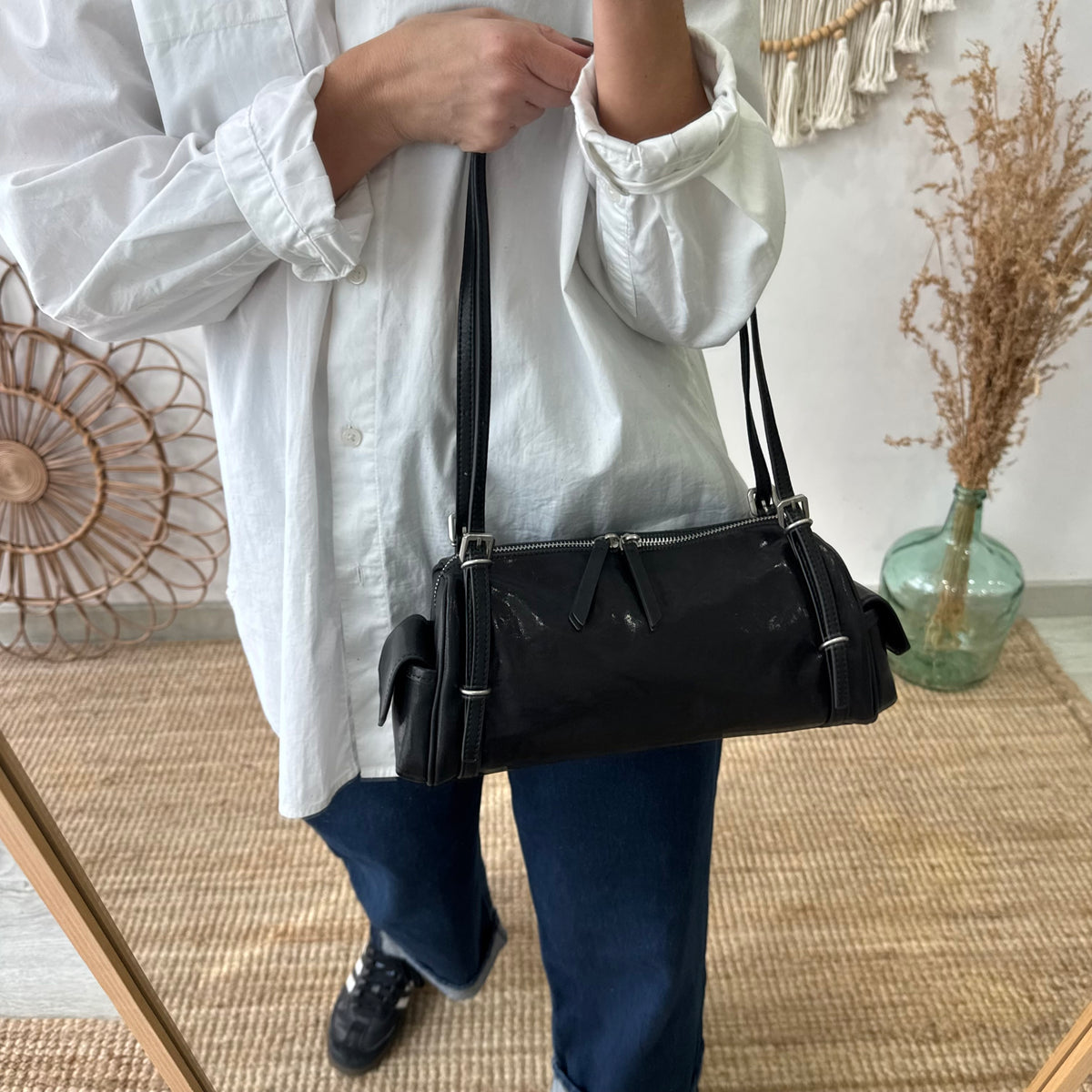 Bolso barrel bolsillos negro