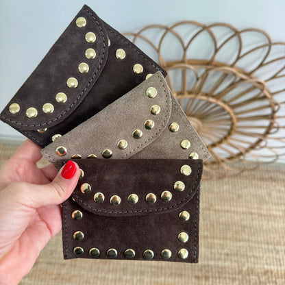 1 MONEDERO TACHAS SERRAJE