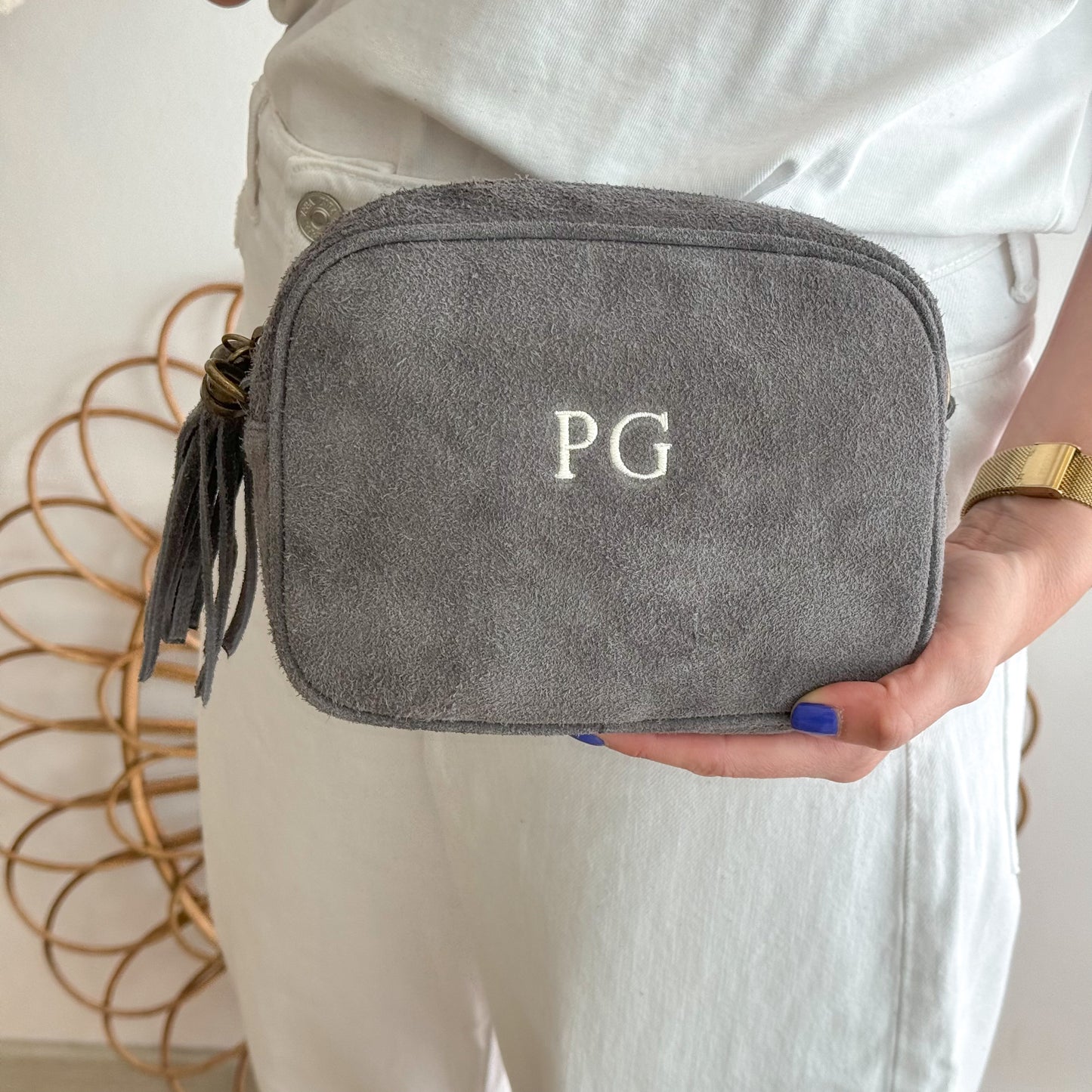 Bolso rectangular ante gris personalizado