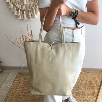 Bolso grande piel  beige personalizado iniciales bordadas